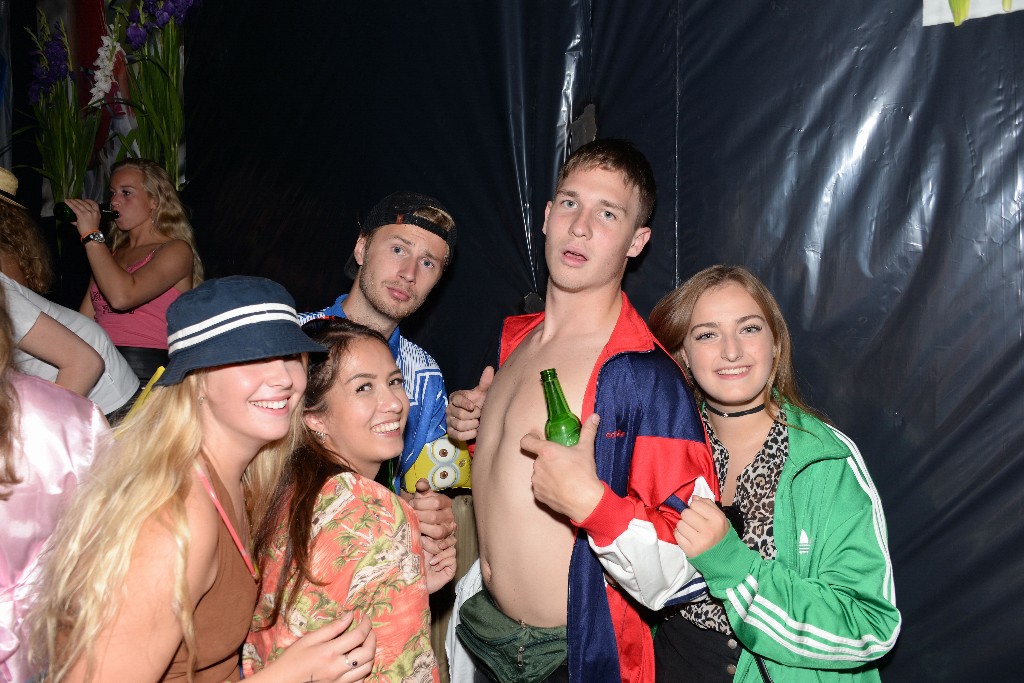 ../Images/Campingfeest 200.jpg
